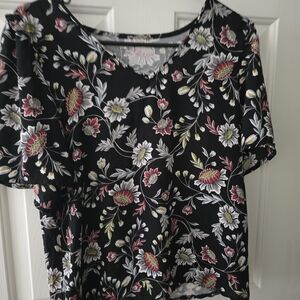 The Loft Floral Black Top